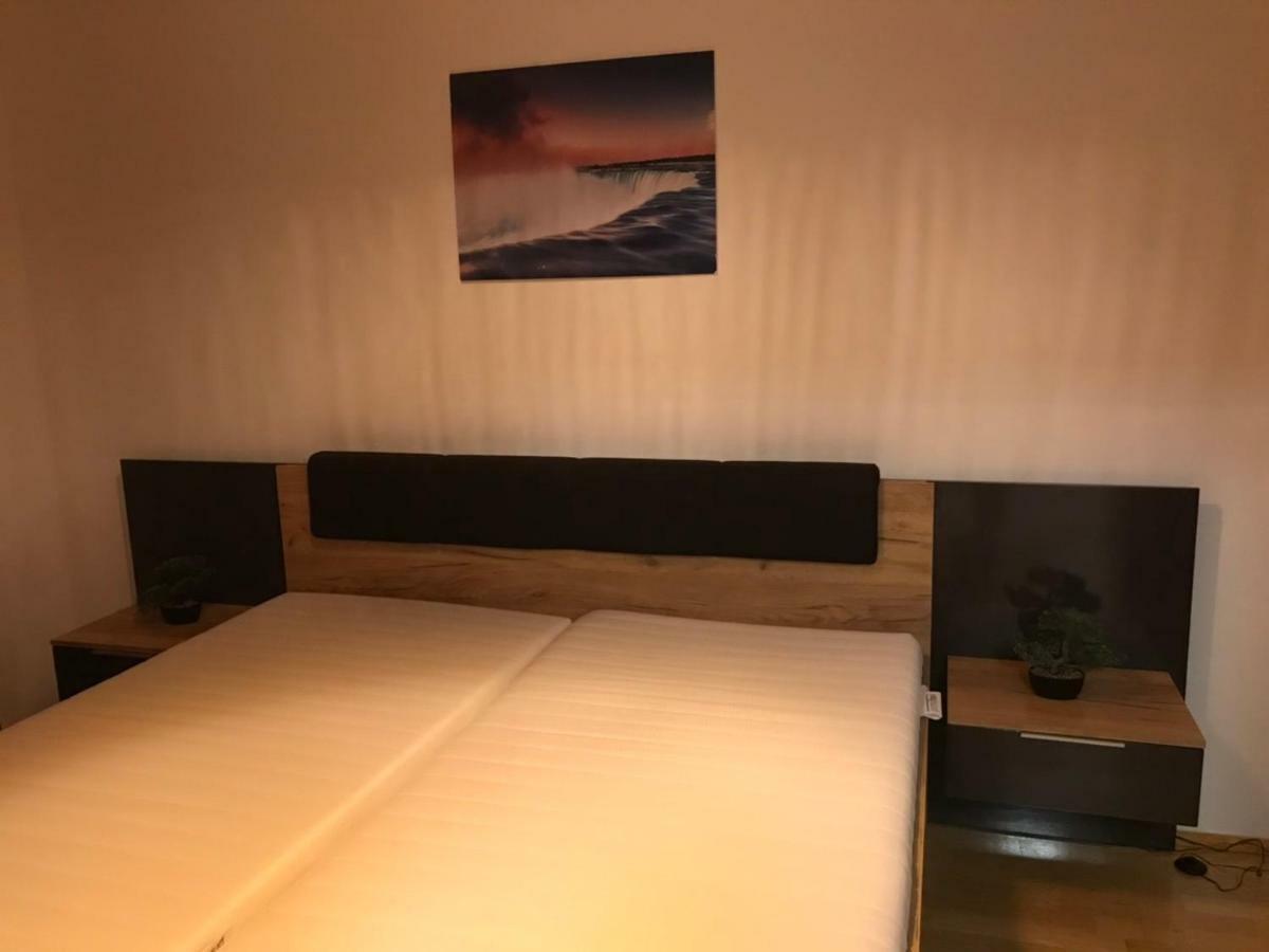 Diamond House Apartment Hajduszoboszlo Ngoại thất bức ảnh